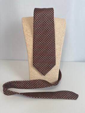 Robert Talbott Best of Class Silk Tie Burgundy Tan Geo w/ $110 Tag